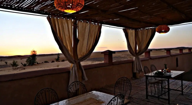 Sunrise Palace Merzouga, Rezervovat Hotel Hotely v Meknes-Tafilalet s parkováním, Parkování