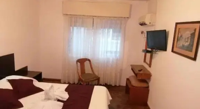 Четырёхместный номер Standard Hotel Richmond