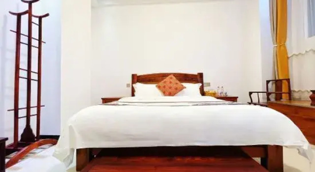Люкс Deluxe Jianshui zhuwuqing  homestay