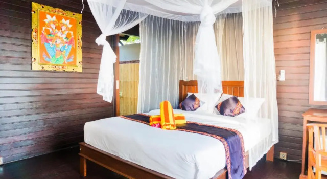 Бунгало Deluxe Sunrise Huts Lembongan