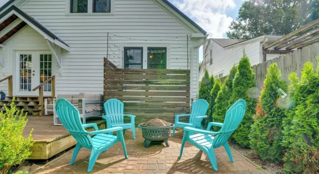 Коттедж Charming Louisville Retreat w/ Patio & Fireplace!