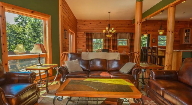 Cozy Bear Chalet