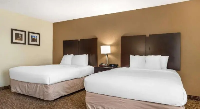 Четырёхместный люкс Comfort Inn & Suites Lake Norman