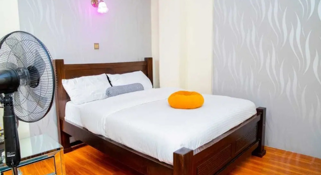 Апартаменты Business Cobot Suites Marcus Garden