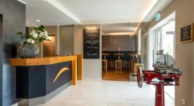 Hotel Brennhaus Behl, Rezervați Hotel Hoteluri în Eifel cu piscină, Piscină