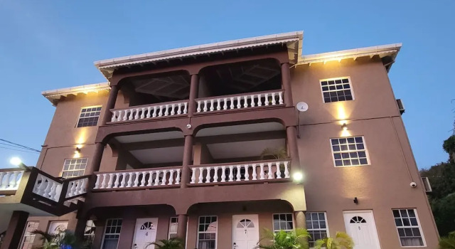 Silver View Apartments
