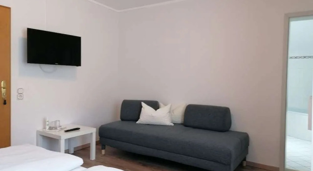 Pension Haus Brieden, Забронировать Отель Альтастенберг Винтерберг, рядом с Горнолыжный подъемник Sonnenhang