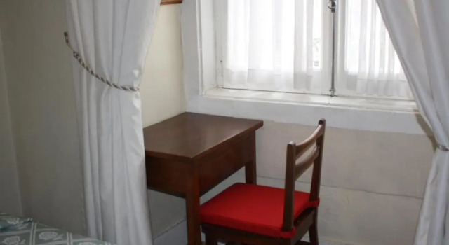 Трёхместный номер Standard Pensao Residencial Estrela do Mondego