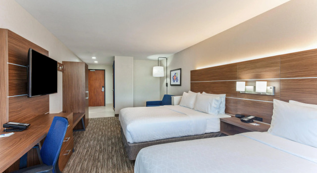 Holiday Inn Express Elk Grove - Sacramento Area, Rezerwuj Hotel Hotele w Elk Grove z basenem, Basen