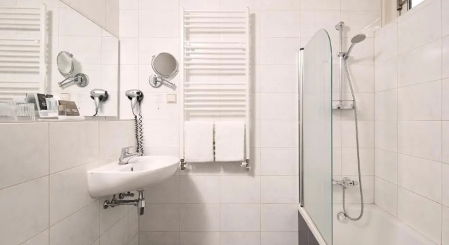 Номер Standard Van der Valk Hotel Hardegarijp - Leeuwarden