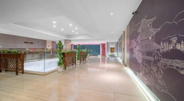 Shengjing Yijia Hotel Xiangyang wanda square, Rezervovat Hotel Hotely v Xiangyang s parkováním, Parkování