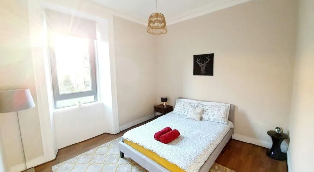 Spacious Apartment In Glasgow