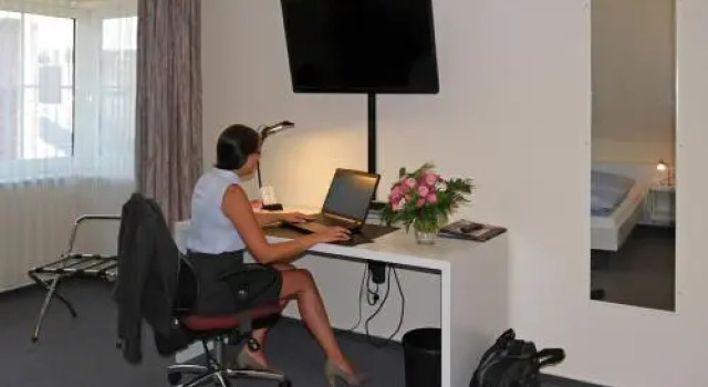 Hotel am Park, Забронировать Отель Динслакен Lower Rhine