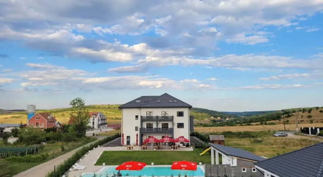Apartament Natalia, Varaa Huoneisto Baile Felix 