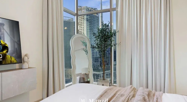 2BR w Canal & Burj View Near Dubai Mall, Забронировать Апартаменты/квартира Дубай Эмират Дубай, рядом с Дубайский аквариум