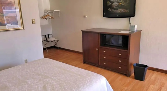 Номер Deluxe Oceanside Motel