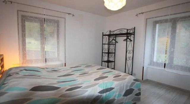 Gîte Saulxures-sur-Moselotte, 4 pièces, 6 personnes - FR-1-589-392, Забронировать Отель Отели Вогезы с парковкой, Парковка