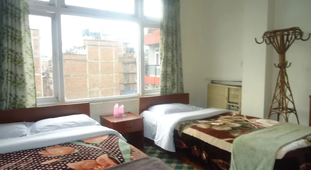 Трёхместный номер Standard Hotel Discovery Inn
