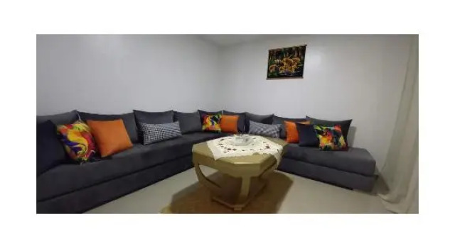 Cosy apartment with a pool near the beach, Rezervasyon Daire Doukkala-Abda otoparklı oteller, Otopark
