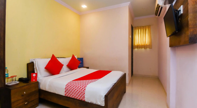 OYO 8685 Hotel Stayland, Забронировать Отель Отели штата Махараштры 3 звезды, 3*