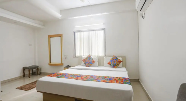 Номер Executive Fabhotel Vinayak Inn