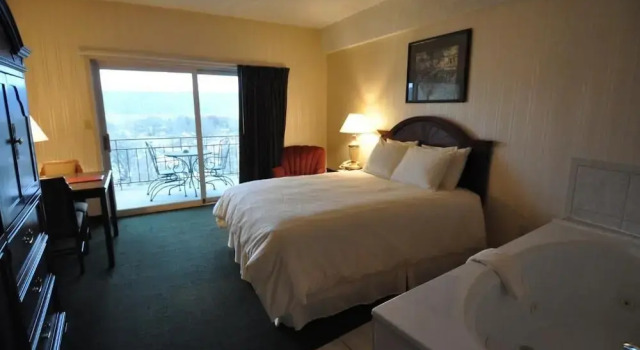 Deluxe huone Hillside Inn