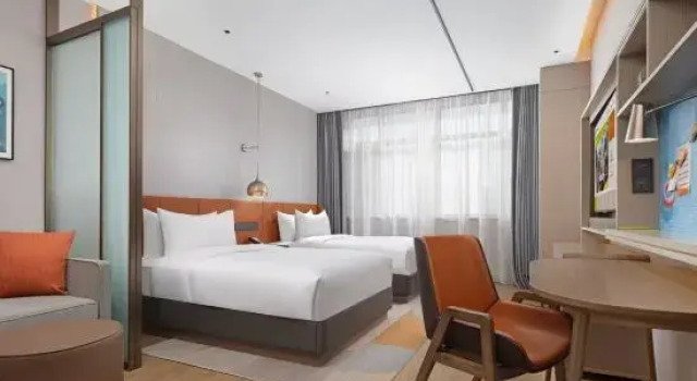 Капсула Superior Qingdao West Coast Hilton Homewood Hotel