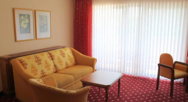 Полулюкс Deluxe Garden & SPA Hotel Das Götzfried