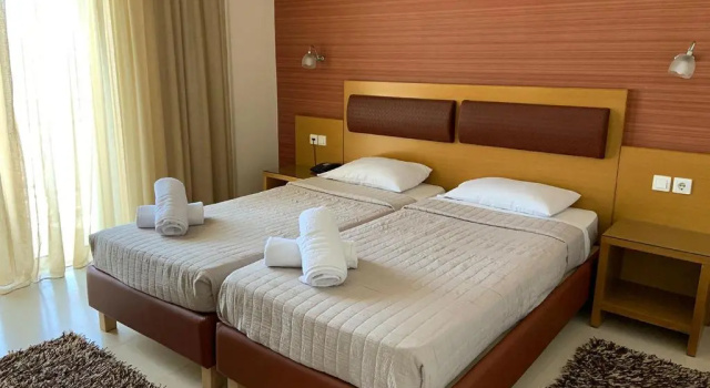 Двухместный номер Economy Hotel Flisvos