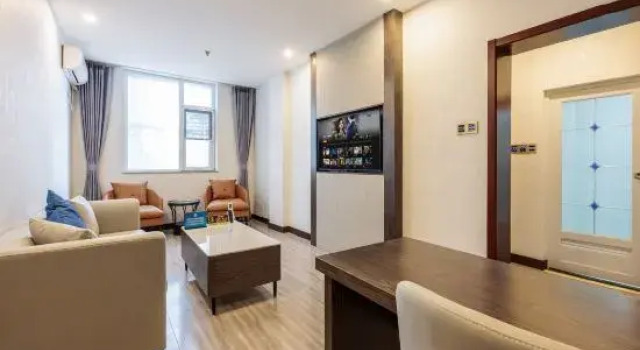 Люкс Deluxe Free Comfort Hotel(Shunyi Fengbo Subway Station Store)