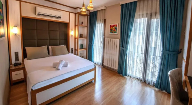 Студия Mezzo Hotel