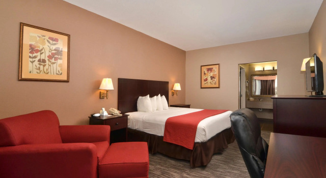 Best Western Dayton Inn & Suites