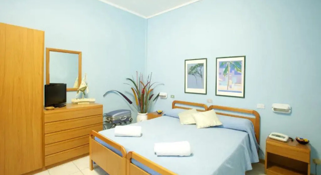 Hotel Garden B&B, Rezervați Bed and Breakfast Marotta Marche Coast