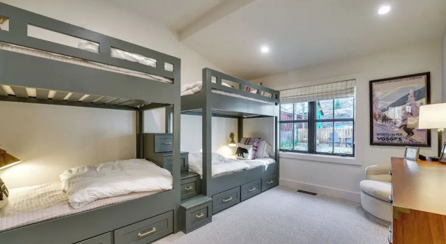 Коттедж Inviting & Renovated Home in Crested Butte