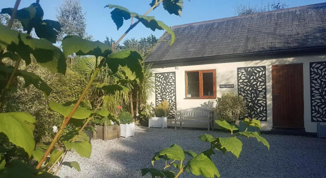 Penty-Lowarth, Varaa Hotelli Hotellit Cornwall pysäköinnillä, Pysäköinti