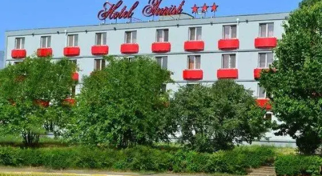 Hotel Turist, Забронировать Отель Отели Констанцы с парковкой, рядом с Tabacariei Lake, Парковка