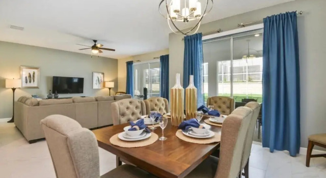Champions Gate 1588 - Six Bedroom Pool Home, Buchen Sie Hotel Hotels in Four Corners mit Pool, Schwimmbad