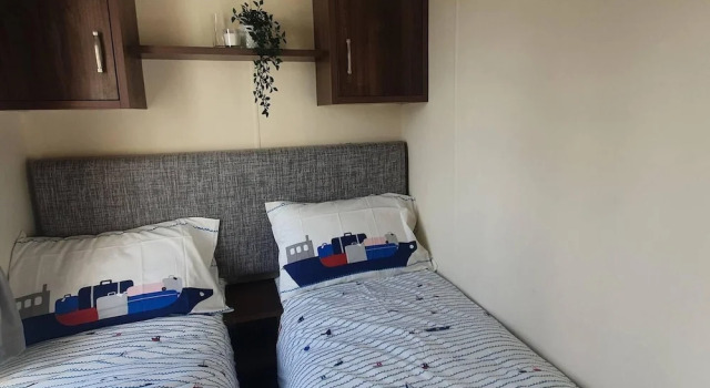 3bed Holiday Home in Clacton-on-sea, Sleeps 8