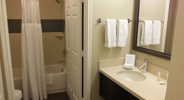 Люкс с 2 комнатами Staybridge Suites DALLAS-LAS COLINAS AREA