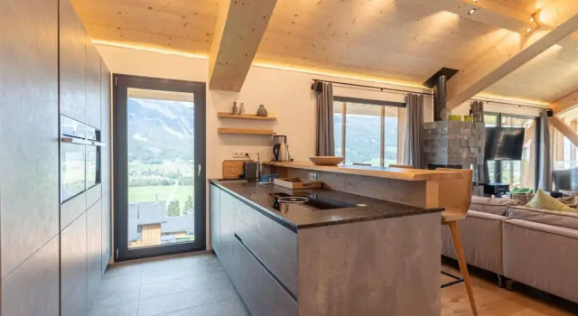 Шале Luxury Chalet With Pool and Sauna Near Ski Lift