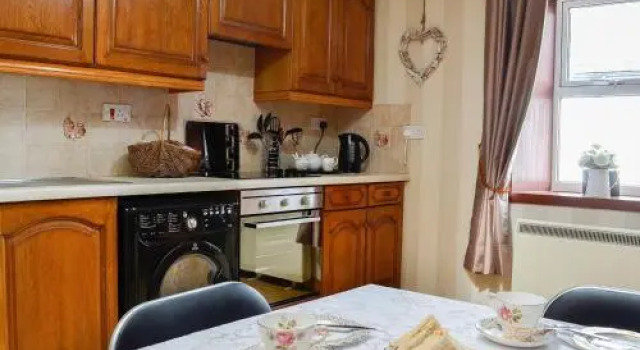 Creel Cottage, Забронировать Дом для отпуска Отели Ангус с парковкой, Парковка