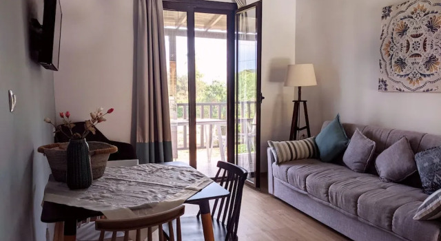 Апартаменты Classic Villa Karina - Near Achladies Beach