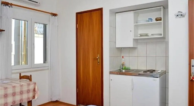 Apartments Srhoj, Prenota Appartamento Stari Grad 