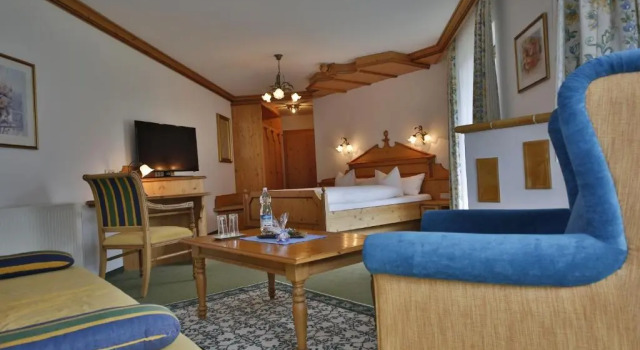 Номер Standard Romantik Resort & SPA Der Laterndl Hof