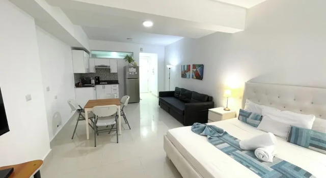 Студия Comfort Studio Apart Hotel Rooftop Pool Beach