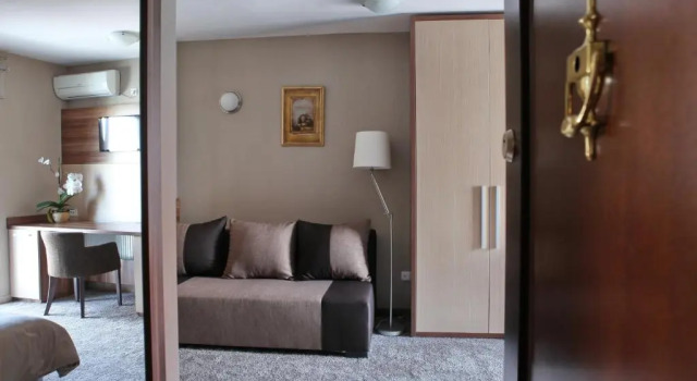 Hostel Tema Nova Centar, Buchen Sie Hotel Čačak 