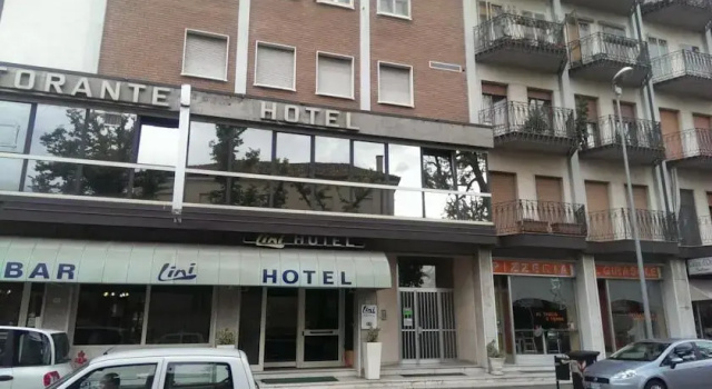 Lini Hotel