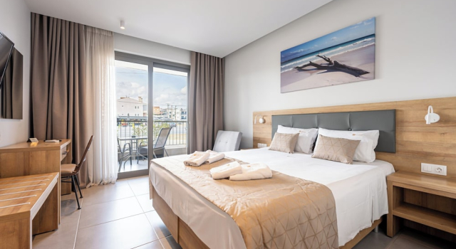 Двухместный номер Standard с балконом и с видом на город Maltepe Luxury Accommodation By Travelpro Services