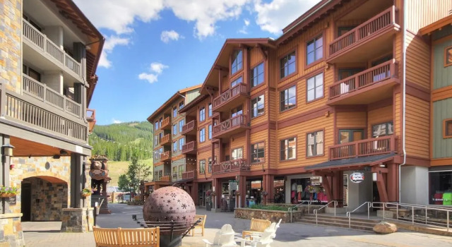 Co208 Copper One Lodge 2 Bedroom Condo by RedAwning