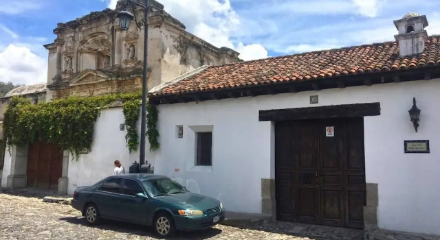 Casita Esquinera, Book Hotel Antigua Guatemala Zacatepeques